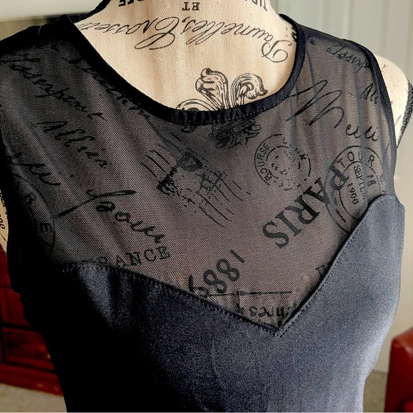 FOREVER 21 MEDUIM size mini dress - Picture 3 of 6